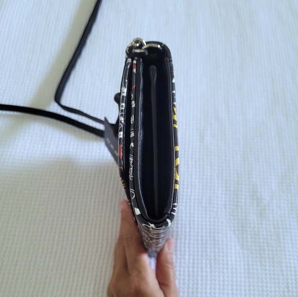 ✨️HP✨️ DKNY🗽 Gia Wallet On A Chain⛓ - NWT - Picture 7 of 16